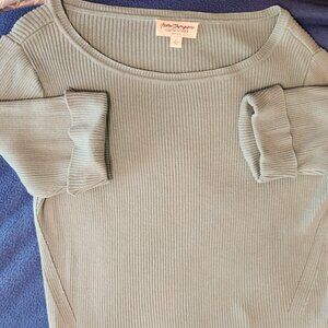 Women's Short Sleeve Knit Top